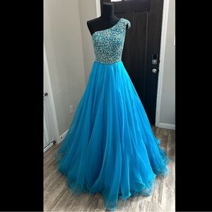 Johnathan Kayne Couture - size 4